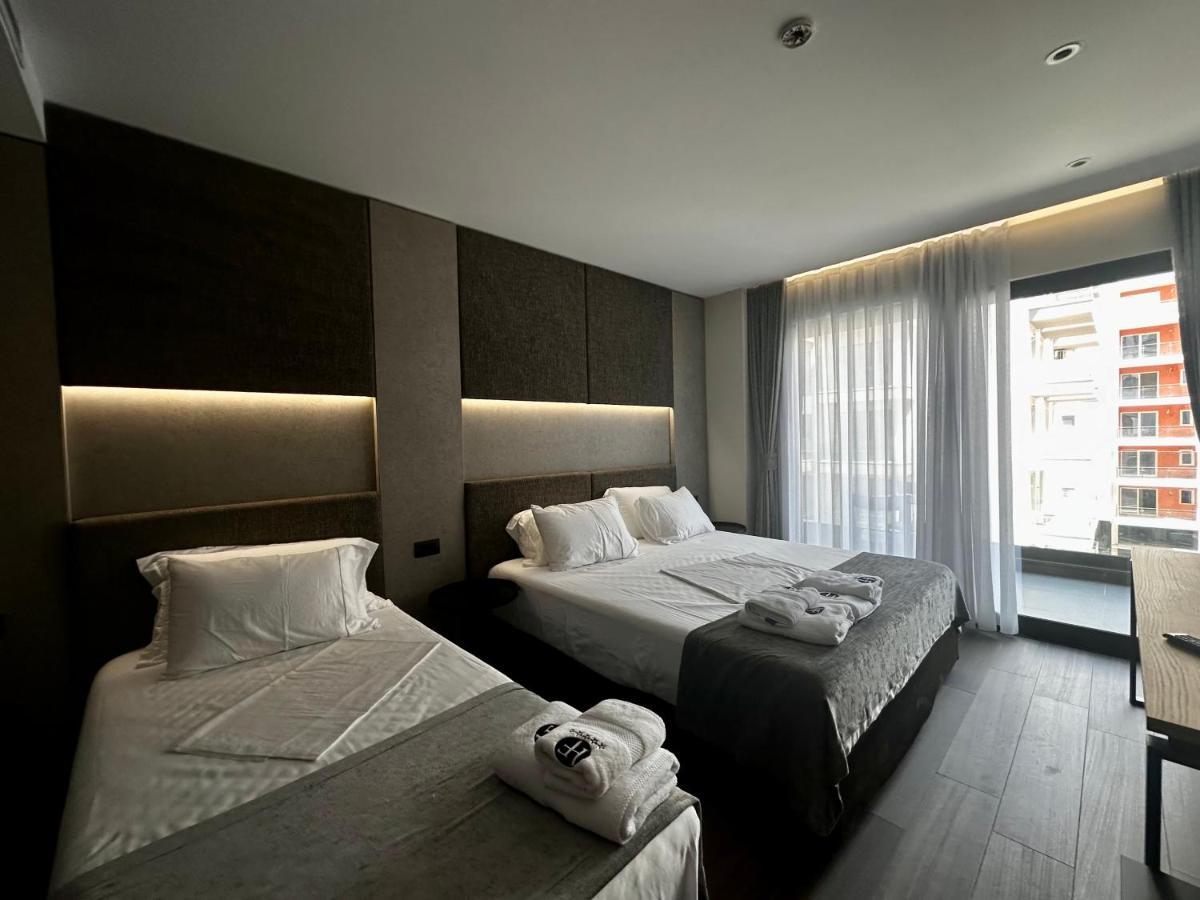Frojd Kune Resort & Beach Hotel Shëngjin Exteriör bild